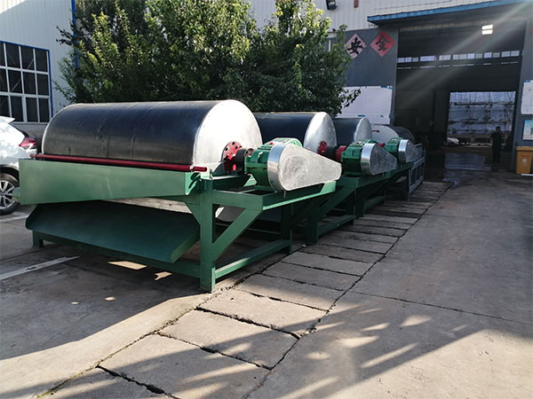 ������x�C