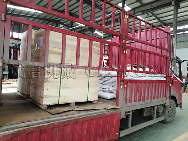 ���x�C(j��)�ŝLͲ���ڵ���������