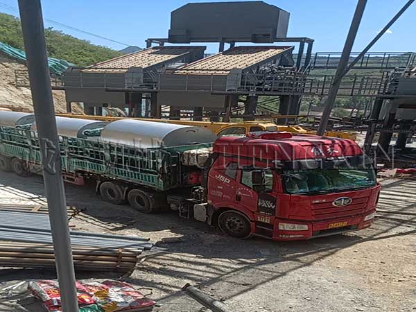 �ӱ��͑���ʽ���x�C(j��)���a(ch��n)�F(xi��n)��(ch��ng)