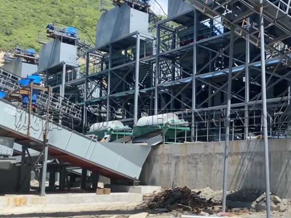 �ӱ�1530������x�C(j��)���a(ch��n)�F(xi��n)��(ch��ng)