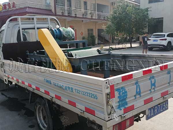 �\�řC(j��)е�l(f��)����1000Ƥ������ж���F��